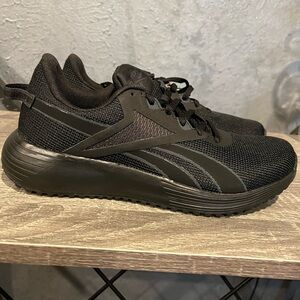 Reebok Lite Plus 3.0 Women Athletic Sneakers Size 7.5. All Black. NWT
